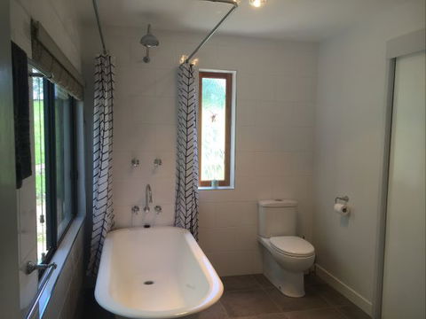 Blackwattle Farm Bed And Breakfast And Farm Stay - Broome Tourism 5