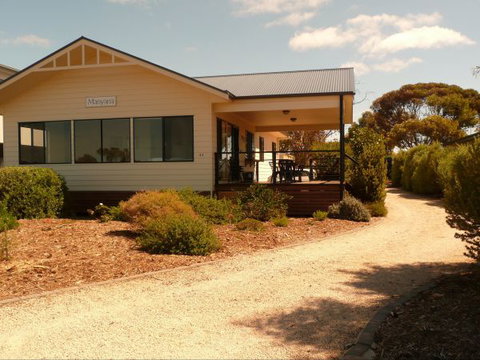 Manyana - Broome Tourism 0