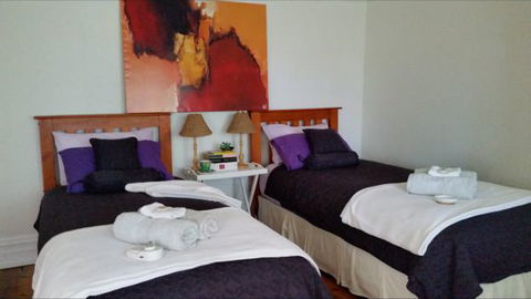 Rushton Cottage Bed And Breakfast - Broome Tourism 5