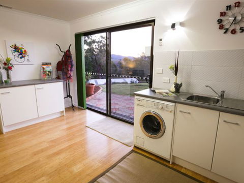 Bed And Breakfast @21 - Broome Tourism 3