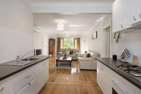 Casolare B&B Vineyard Accommodation - Broome Tourism 3