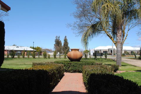 Casa Pizzini Bed And Breakfast - Broome Tourism 5