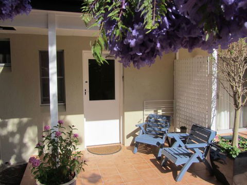 Jacaranda Bed And Breakfast - Broome Tourism 1