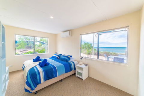 Mackerel Islands - Broome Tourism 4