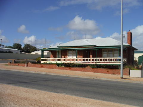 Sea Crest - Broome Tourism 0