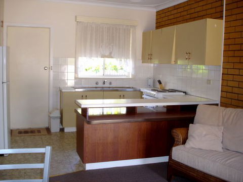 Shamore Apartments - Walnut - Broome Tourism 8