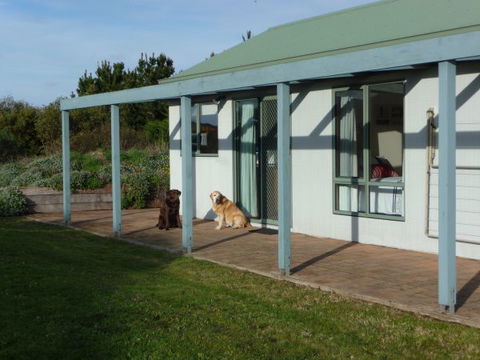Johanna Bluegum Holiday Cabins - Broome Tourism 5
