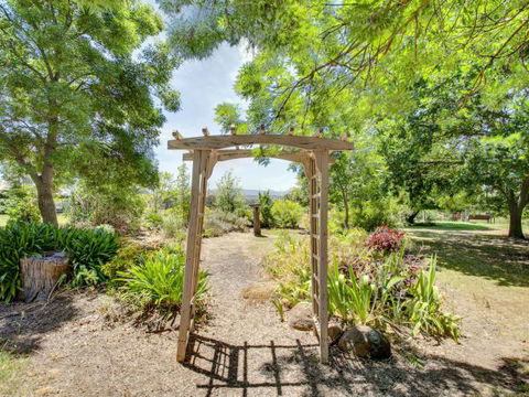 Highton Manor - Broome Tourism 2