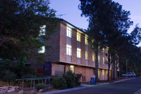 Land's Edge Building One - Broome Tourism 2