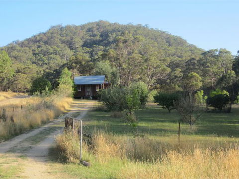 Peach Tree Cabin - Broome Tourism 1