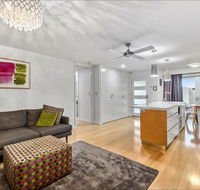 Mount Gambier Accommodation - Broome Tourism