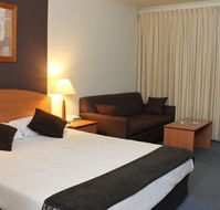 Peninsula Nelson Bay - Broome Tourism