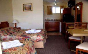 Cooks Endeavour Motor Inn - Broome Tourism 4