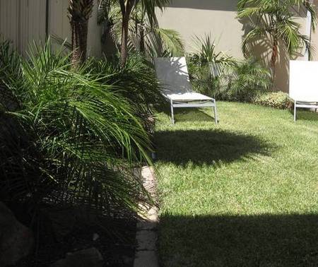 Adelaide Luxury Beach House - Broome Tourism 5