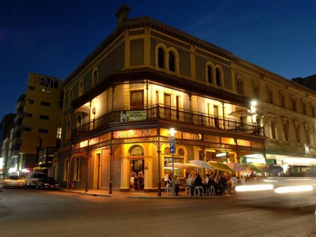 Austral Hotel - Broome Tourism 2