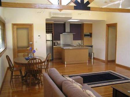  Broome Tourism