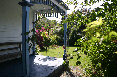 Devonport Bed And Breakfast - Broome Tourism 3