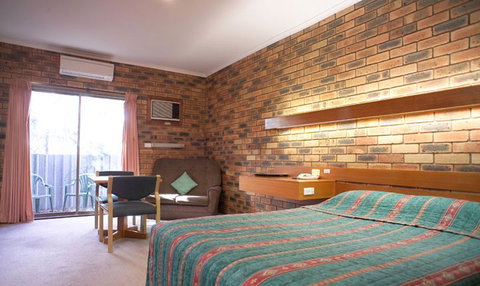 Comfort Inn Sandhurst - Broome Tourism 0