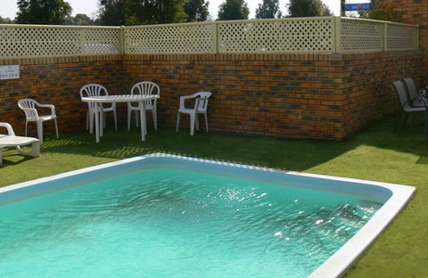 Comfort Inn Sandhurst - Broome Tourism 1