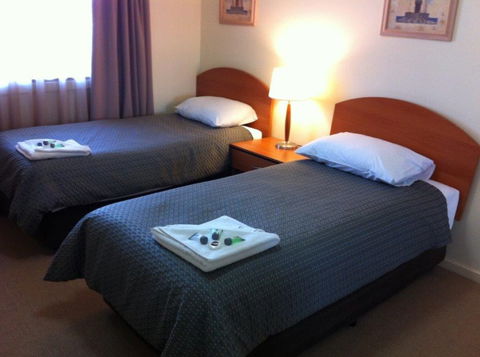 Peninsula Nelson Bay - Broome Tourism 5