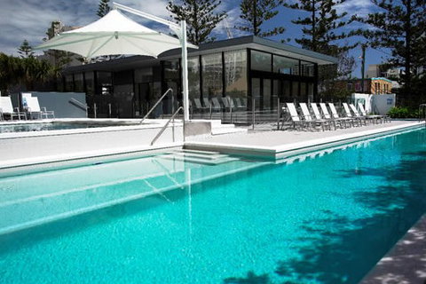Ultra Broadbeach - Broome Tourism 0