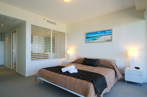 Ultra Broadbeach - Broome Tourism 4
