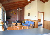 Sunflower Cottage - Broome Tourism 3