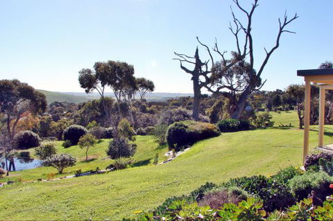 Austiny Bed And Breakfast - Broome Tourism 5