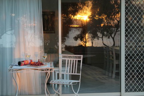 17 QED Lakehouse - Broome Tourism 2