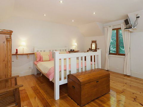 Aldgate Creek Cottage Bed And Breakfast - Broome Tourism 4