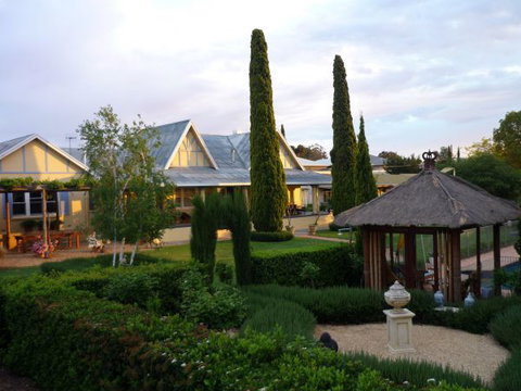 Berri Bed And Breakfast - Broome Tourism 1