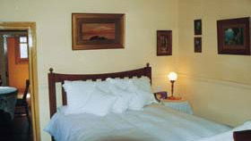 Hillsview Country Estate - Broome Tourism 0
