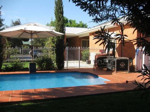 The Clarenton - Broome Tourism 2