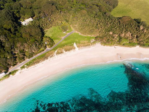 Admiralty Apartments - Broome Tourism 0