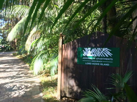 Admiralty Apartments - Broome Tourism 5