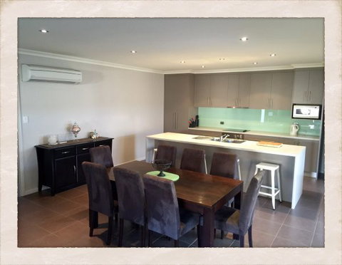 Adore 6 Villa - Broome Tourism 4