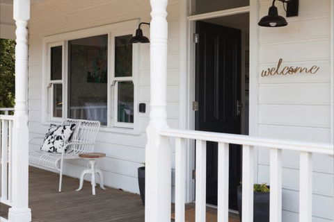 Alchemy House Hepburn - Broome Tourism 6