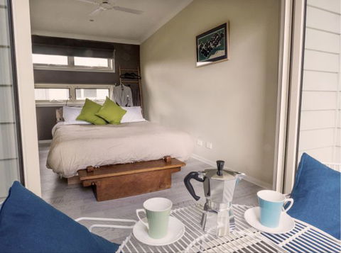 Alice's Palace Ocean Grove - Broome Tourism 5