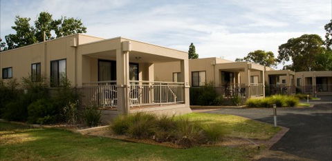 Berri Riverside Holiday Park - Broome Tourism 1