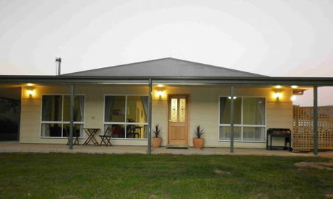 Brookfield Guesthouse - Broome Tourism 1