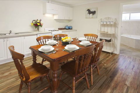 Brookfield Guesthouse - Broome Tourism 7