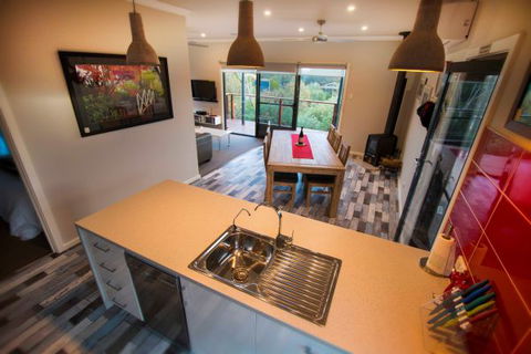 Coorong Cabins - Broome Tourism 4