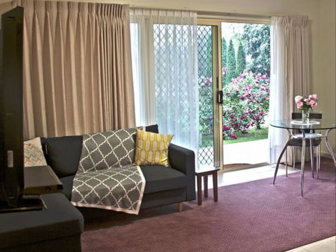 Cottonwoods Accommodation - Broome Tourism 2