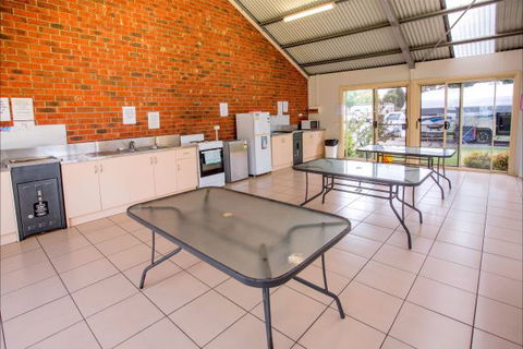 Discovery Parks - Geelong - Broome Tourism 5