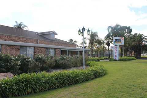 Exies Bagtown Motel - Broome Tourism 0