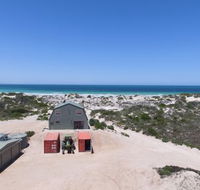 Fowlers Bay Beach House - Broome Tourism