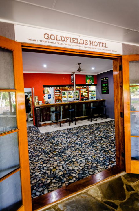 Goldfields Hotel And Finnigan's Rest - Broome Tourism 3