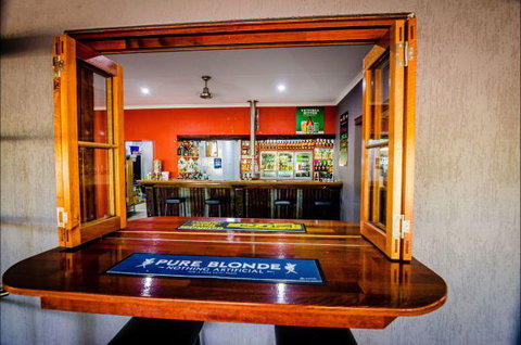 Goldfields Hotel And Finnigan's Rest - Broome Tourism 4