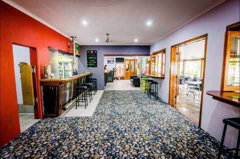 Goldfields Hotel And Finnigan's Rest - Broome Tourism 5