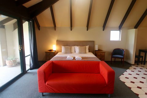 Hahndorf Motel - Broome Tourism 0